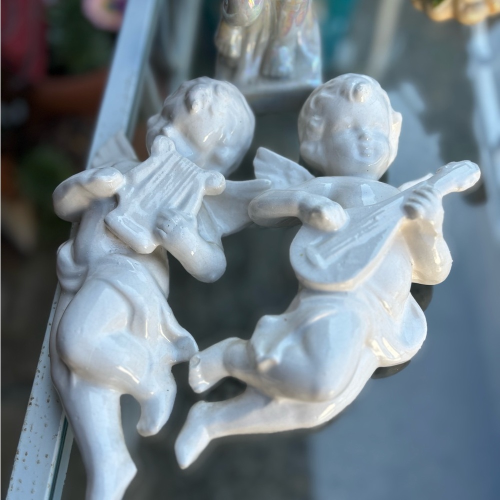 3 vintage angels